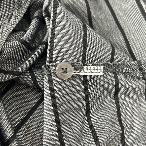 IZOD Perform Xtreme Function Golf Cool FX Polo Golf Shirt Black/Gray Size XL - Picture 8 of 14